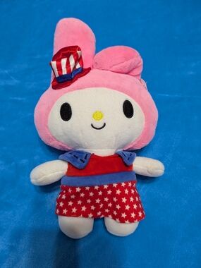 🎀 My Melody looking extra patriotic and adorable! ✨